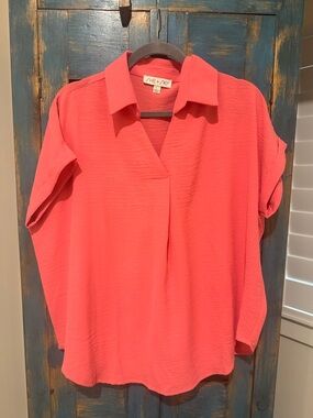 Coral Short-Sleeve V-Neck Collared Blouse